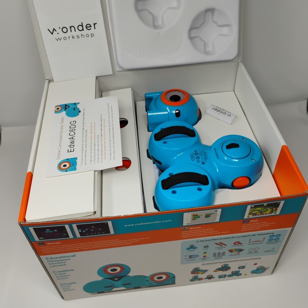 Wonder Pack Workshop Dash & Dot Robot Pack Coding Robots + Accessories